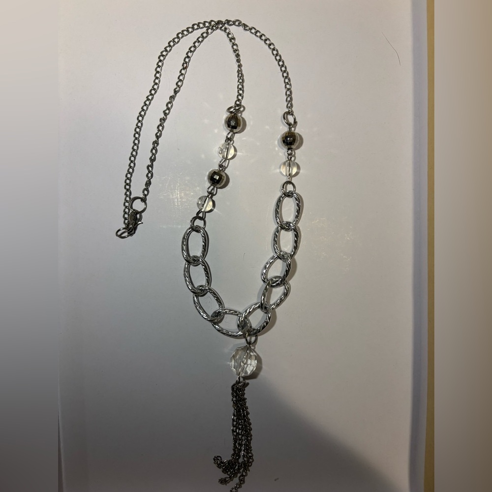 Elegant Silver Chain Necklace with Beads